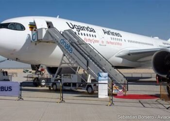Des rumeurs de favoritisme dans le fret de Uganda Airlines sur la ligne Londres-Entebbe : entre forte demande et allégations